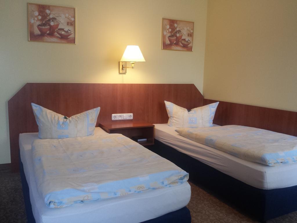 Hotel Evabrunnen Bischofswerda Habitación foto